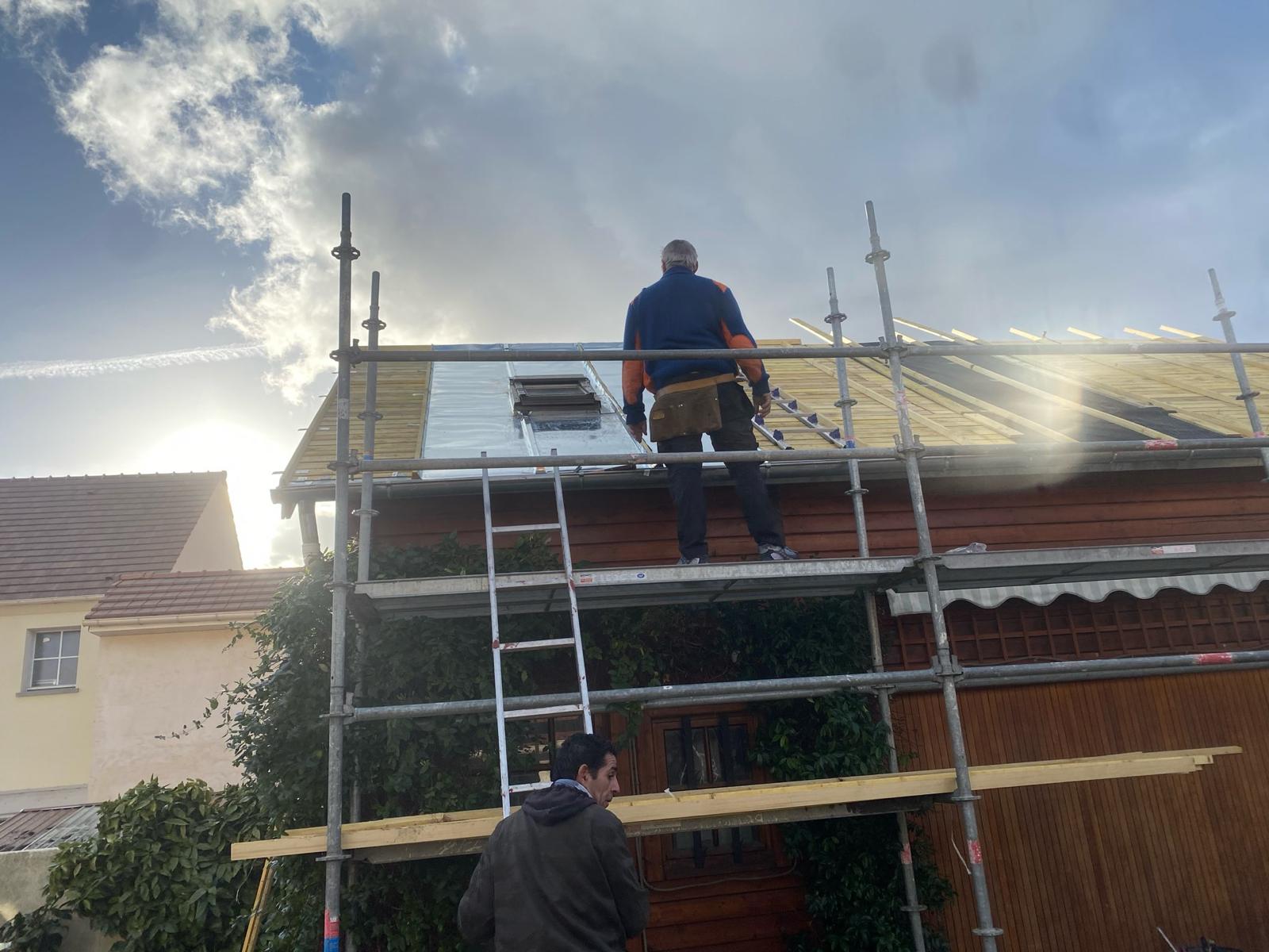 Reparation de toiture à Freneuse 78